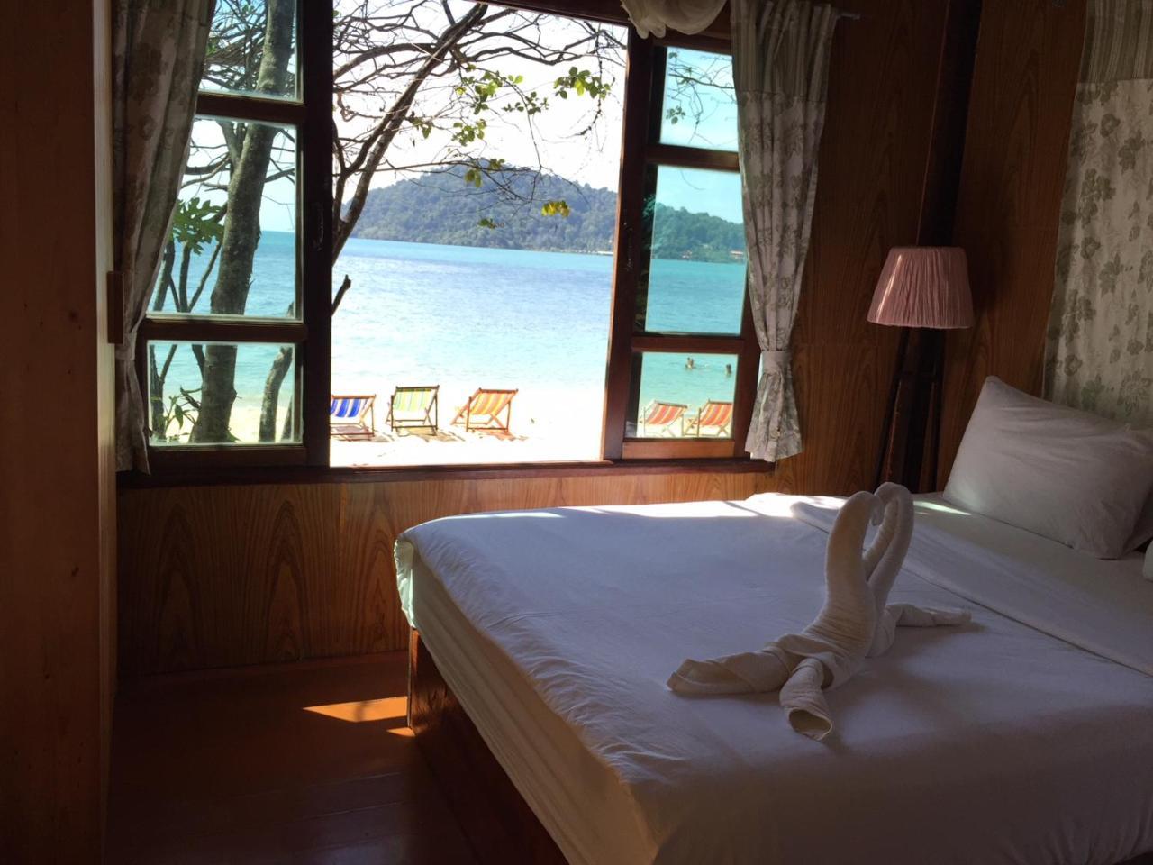 Bangbaobeach Resort Koh Chang Extérieur photo
